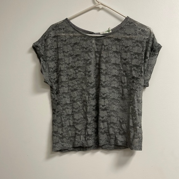 Gray lace top - Picture 1 of 5